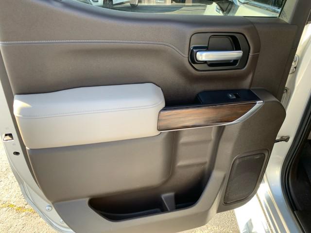 2021 GMC Sierra 1500 4WD Crew Cab Short Box SLT
