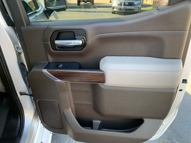 2021 GMC Sierra 1500 4WD Crew Cab Short Box SLT