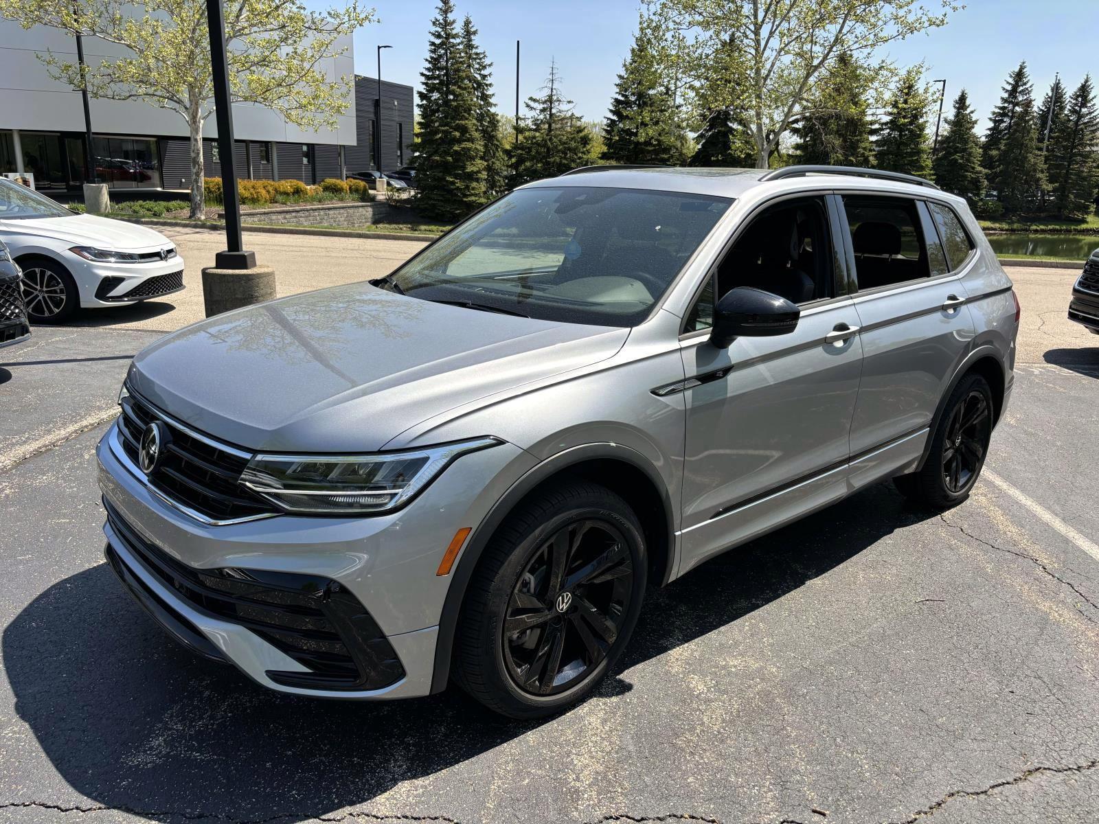 /2024 Volkswagen Tiguan