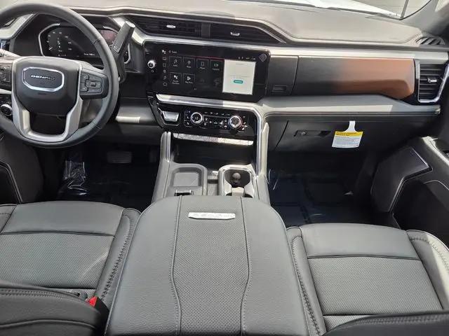 2026 GMC Sierra 3500HD Crew Cab, Long Bed, Denali Dual Rear Wheel, 4WD