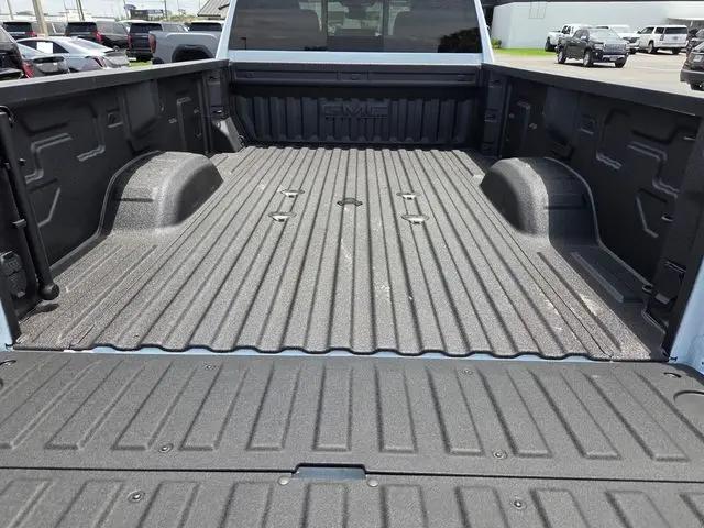 2026 GMC Sierra 3500HD Crew Cab, Long Bed, Denali Dual Rear Wheel, 4WD