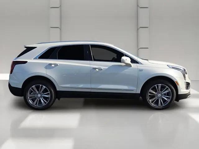 2026 Cadillac XT5 Premium Luxury FWD