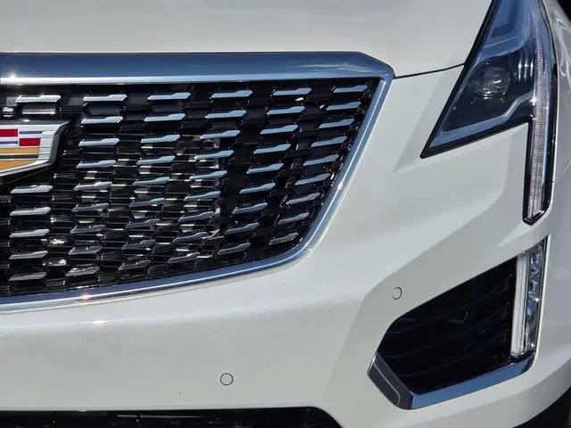 2026 Cadillac XT5 Premium Luxury FWD