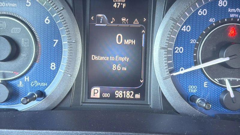 2020 Toyota Sienna LE