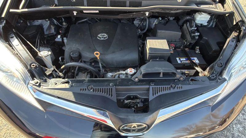 2020 Toyota Sienna LE