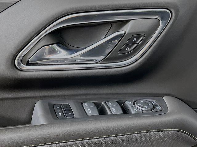 2024 GMC Yukon XL 4WD SLT