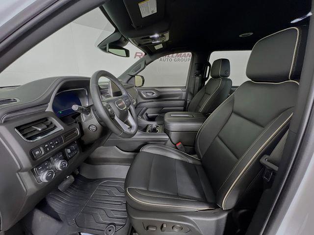 2024 GMC Yukon XL 4WD SLT