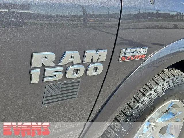 2017 Ram 1500 Laramie Crew Cab 4x4 5'7" Box