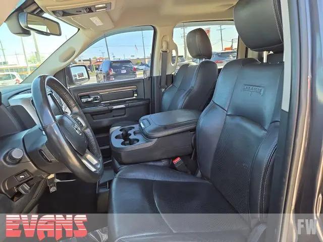 2017 Ram 1500 Laramie Crew Cab 4x4 5'7" Box