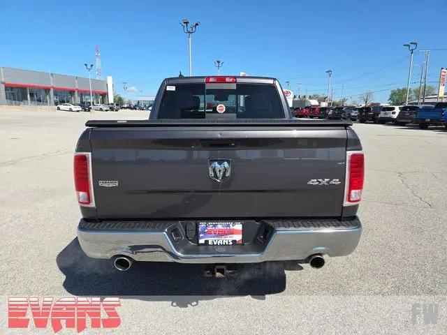 2017 Ram 1500 Laramie Crew Cab 4x4 5'7" Box