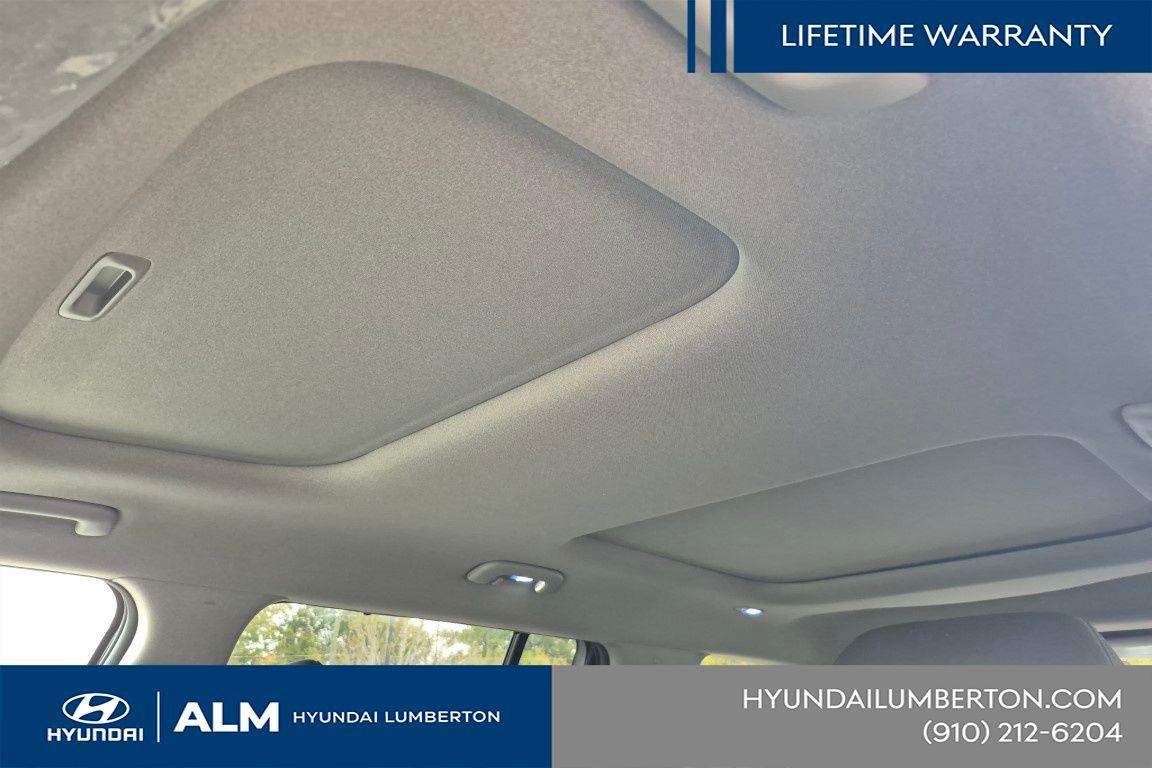 New 2026 White Hyundai Limited FWD image 17