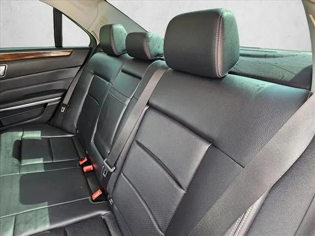 2016 Mercedes-Benz E 250 BlueTEC E 250