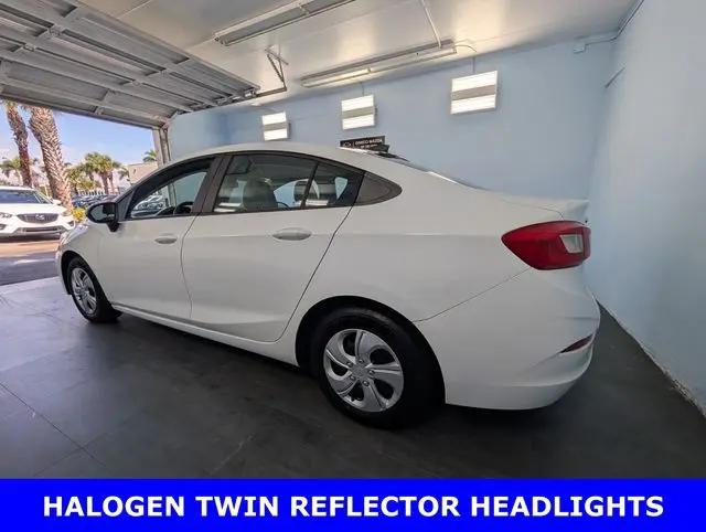 2017 Chevrolet Cruze LS Auto