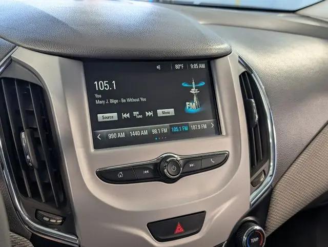 2017 Chevrolet Cruze LS Auto