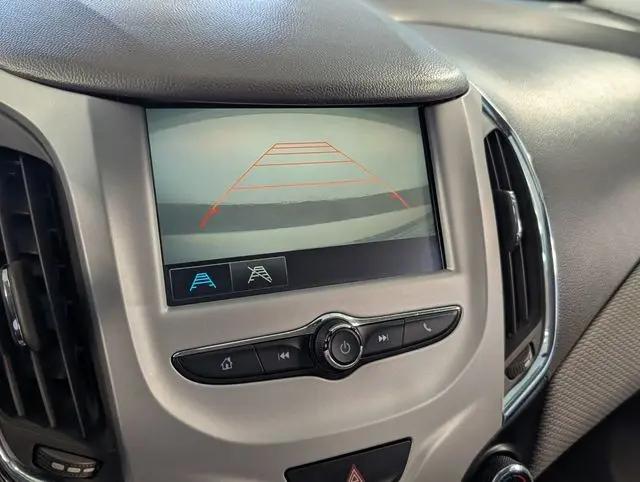2017 Chevrolet Cruze LS Auto