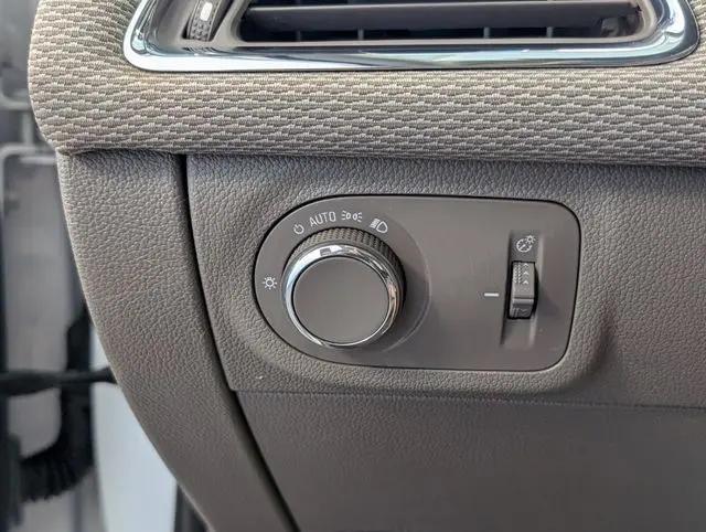 2017 Chevrolet Cruze LS Auto