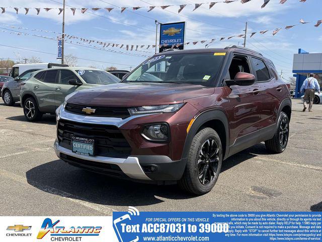 Red Metallic 2023 Chevrolet Trailblazer LT AWD SUV / Crossover Four-Wheel Drive 9-Speed Automatic