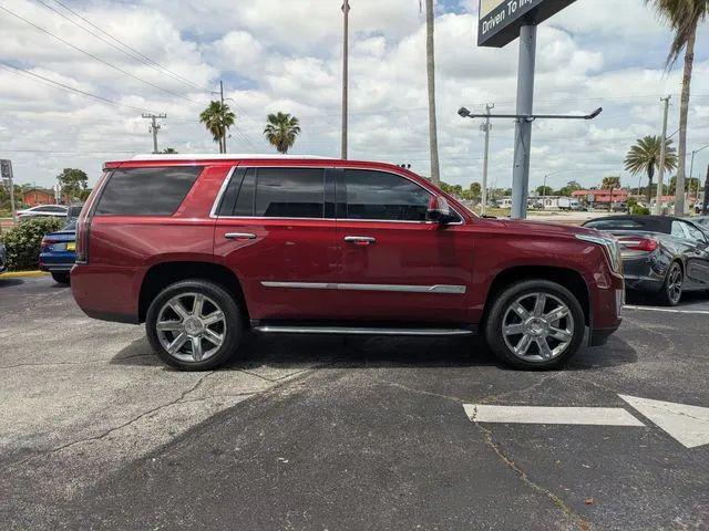 2018 Cadillac Escalade Luxury