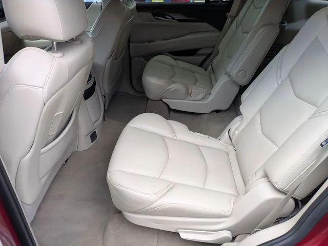 2018 Cadillac Escalade Luxury