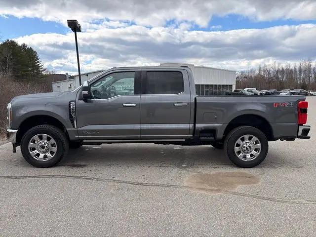 2025 Ford F-350 LARIAT