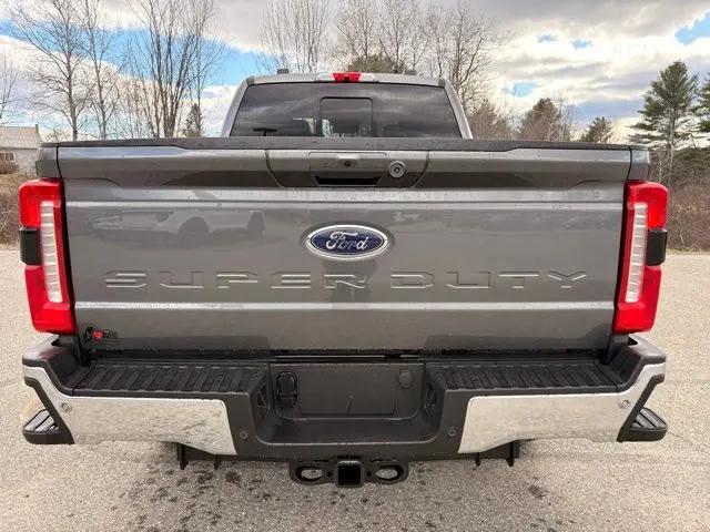 2025 Ford F-350 LARIAT