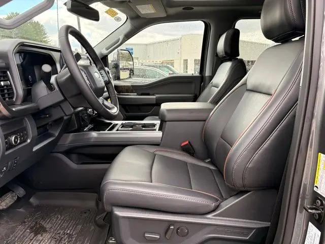 2025 Ford F-350 LARIAT