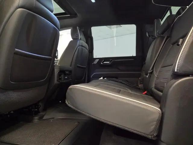 2024 GMC Sierra 2500HD 4WD Crew Cab Standard Bed AT4X