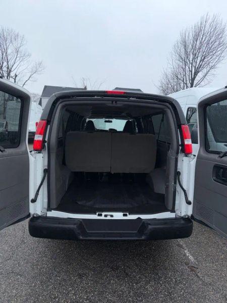2023 Chevrolet Express Passenger RWD 3500 Extended Wheelbase LS
