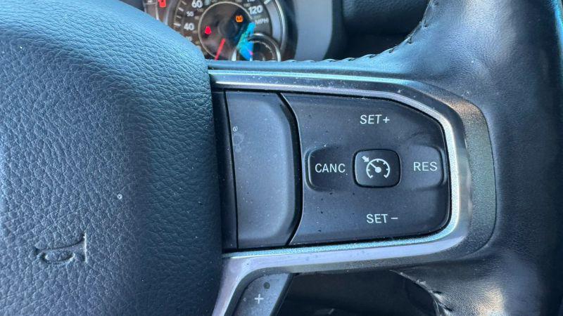 2019 Ram 1500 Laramie Crew Cab 4x2 5'7" Box