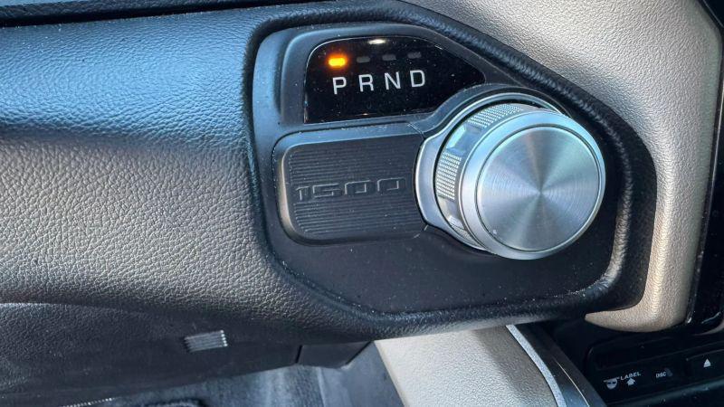 2019 Ram 1500 Laramie Crew Cab 4x2 5'7" Box