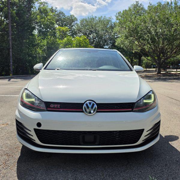 2017 Volkswagen Golf GTI S 4-Door