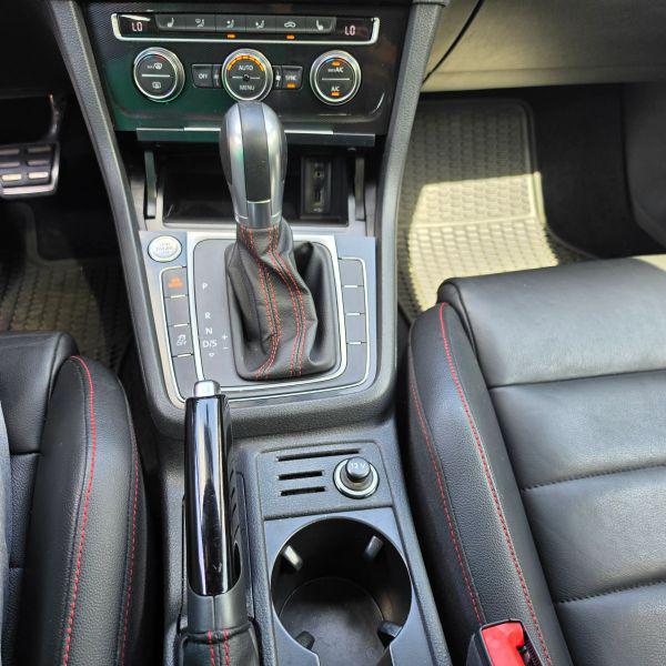 2017 Volkswagen Golf GTI S 4-Door