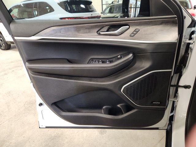 2022 Jeep Grand Cherokee Limited 4x4