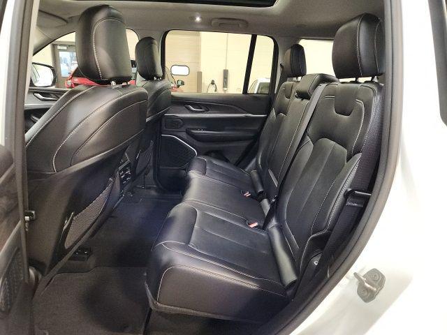 2022 Jeep Grand Cherokee Limited 4x4