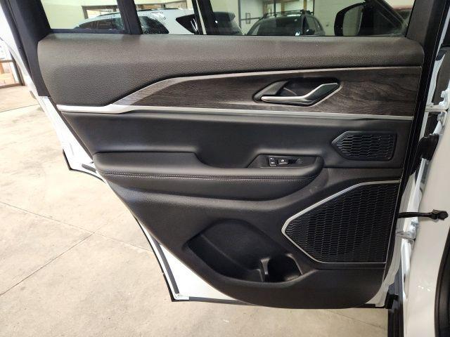 2022 Jeep Grand Cherokee Limited 4x4