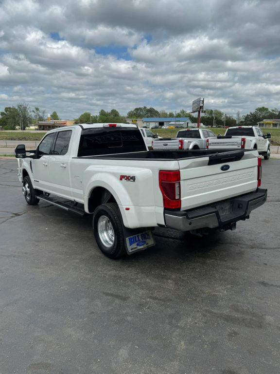 2022 Ford F-350 LARIAT