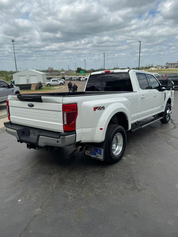 2022 Ford F-350 LARIAT
