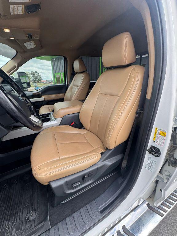 2022 Ford F-350 LARIAT