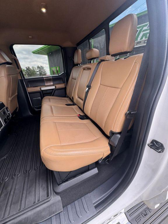 2022 Ford F-350 LARIAT