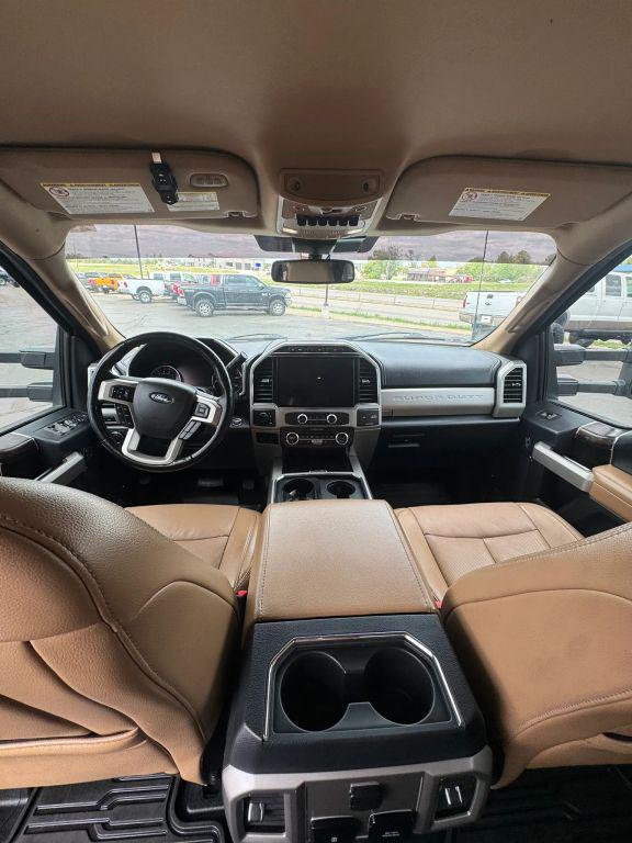 2022 Ford F-350 LARIAT