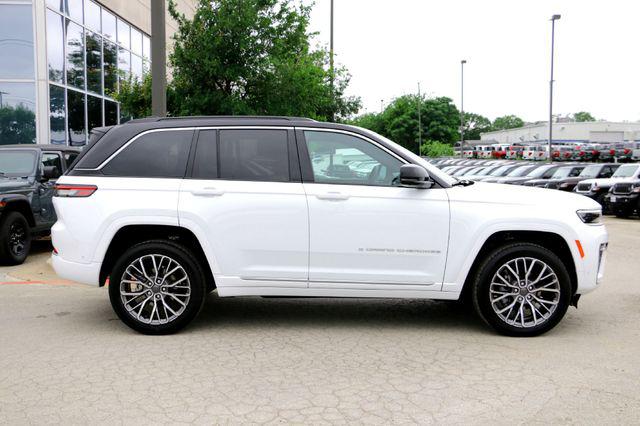 2026 Jeep Grand Cherokee Summit 4x4