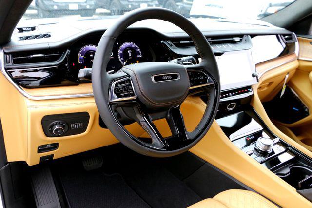 2026 Jeep Grand Cherokee Summit 4x4