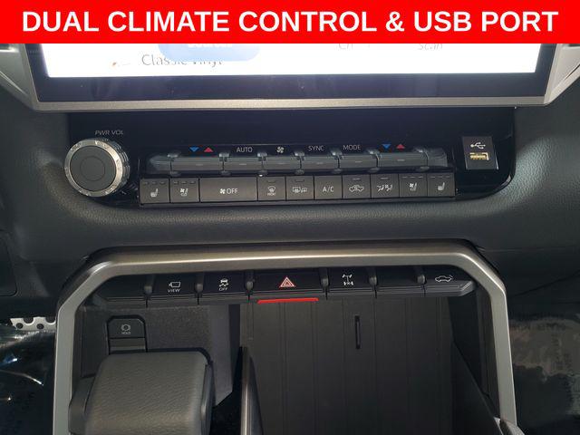 2026 Toyota Tundra Limited CrewMax 5.5' Bed