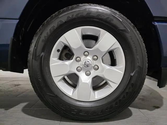 2023 Ram 1500 Big Horn Crew Cab 4x4 5'7" Box