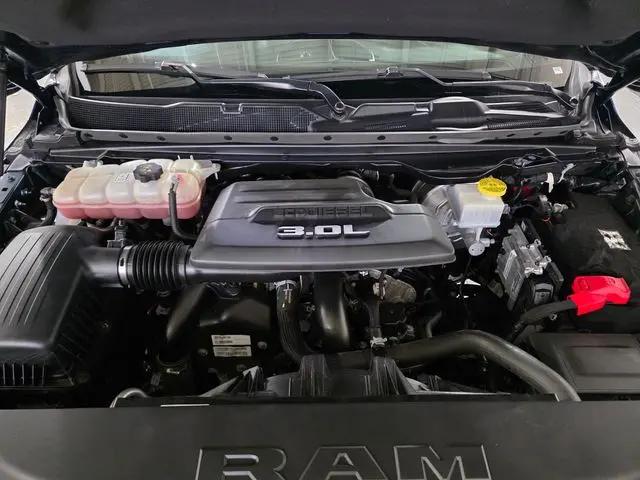 2023 Ram 1500 Big Horn Crew Cab 4x4 5'7" Box