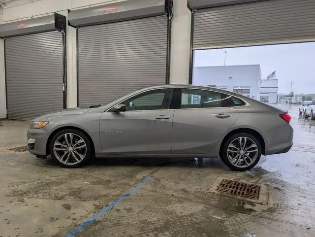 2024 Chevrolet Malibu FWD 2LT