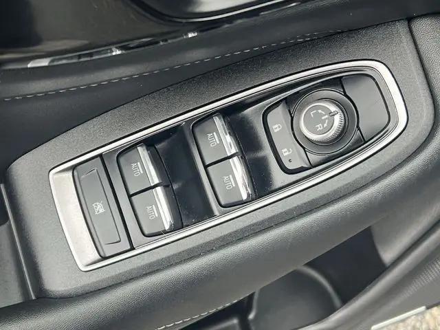 2025 Subaru Legacy Limited