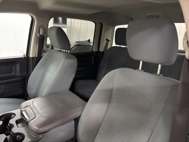 2019 Ram 1500 Classic Tradesman Crew Cab 4x4 5'7" Box