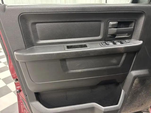 2019 Ram 1500 Classic Tradesman Crew Cab 4x4 5'7" Box