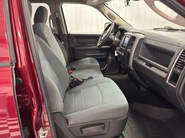 2019 Ram 1500 Classic Tradesman Crew Cab 4x4 5'7" Box